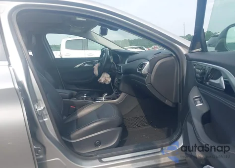 2017 Infiniti Qx30 Premium из США, поврежденный, VIN SJKCH5CR4HA032224